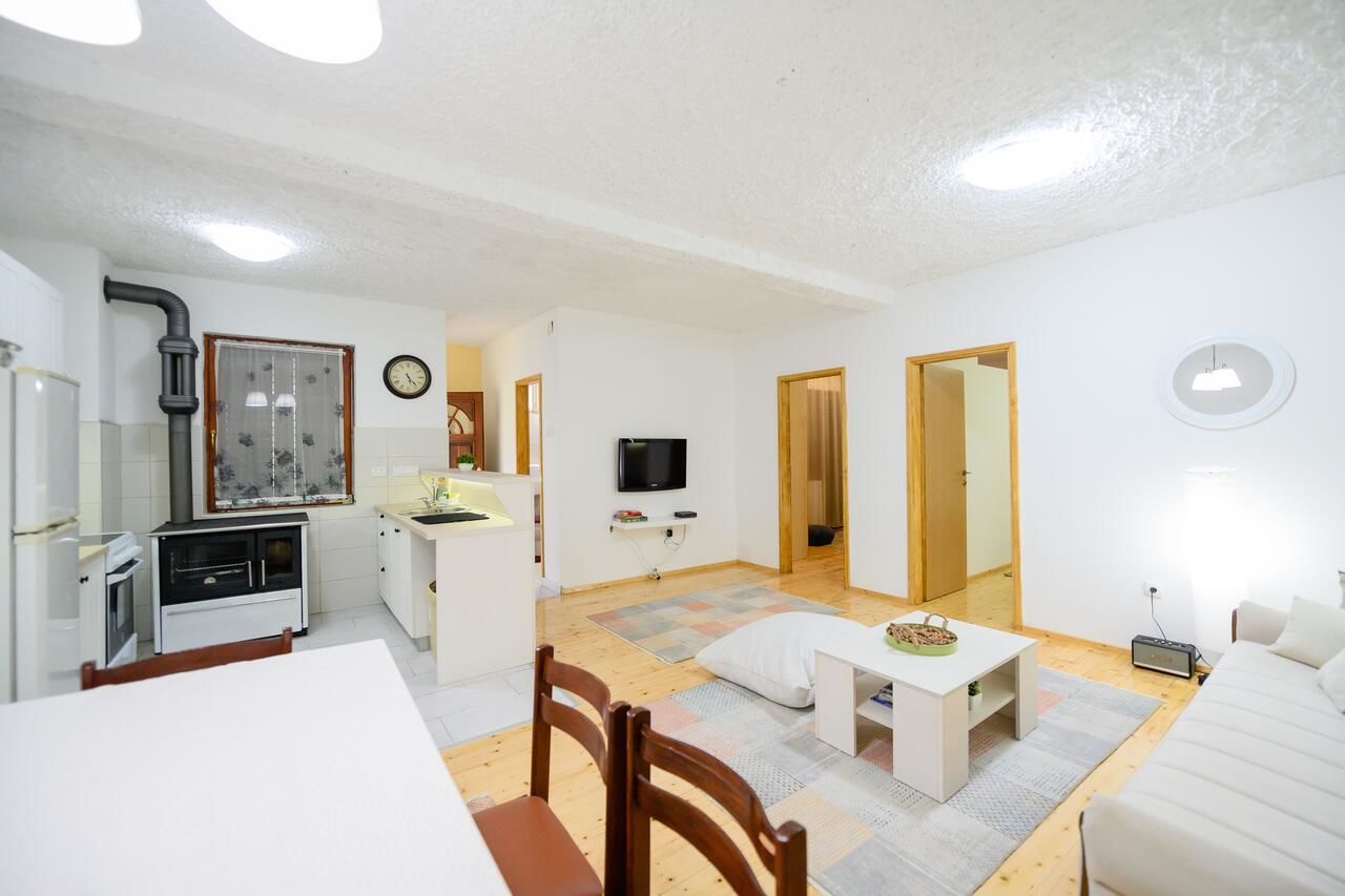 Фермерские дома Village house Vrelo Mandići-14